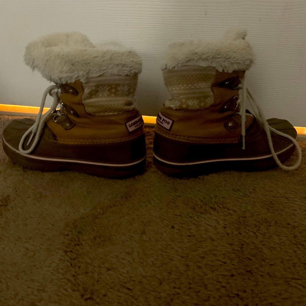 London Fog Collection Girls snow boots (size 13)